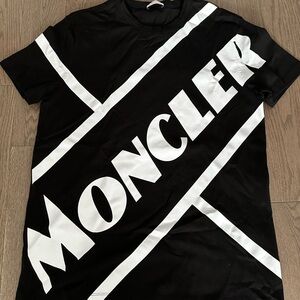 Moncler logo t shirt